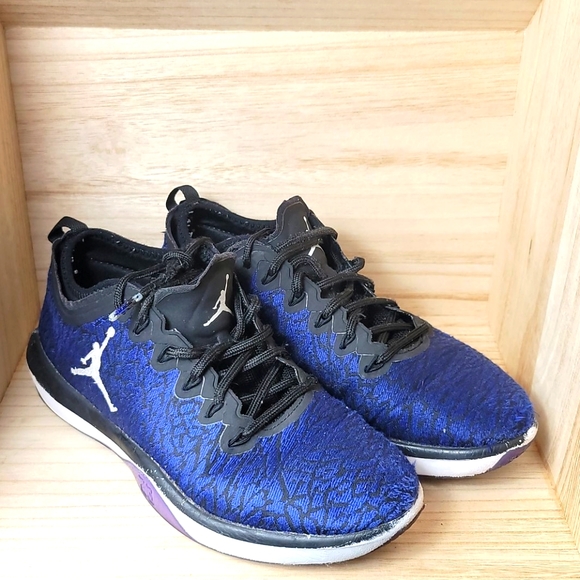 jordan trainer 1 space jam